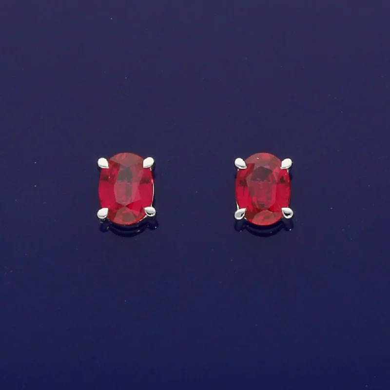 18ct White Gold Oval Ruby Stud Earrings - 5mm